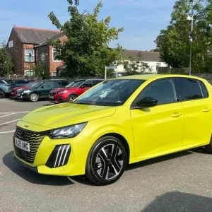 2025 Peugeot 208 1.2 PureTech Allure Hatchback - Image 7