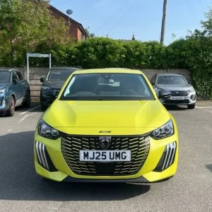 2025 Peugeot 208 1.2 PureTech Allure Hatchback - Image 8