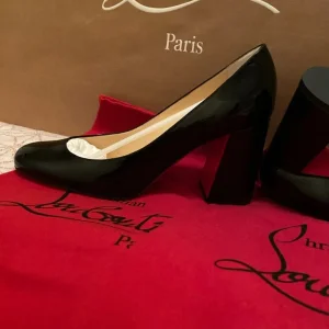 Ladies Louboutin Patent Shoes - Image 2