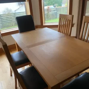 Solid oak dining table and 8 chairs - Image 2