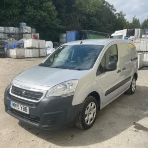 Peugeot Partner Panel Van 2019 Manual 1560cc - Image 5
