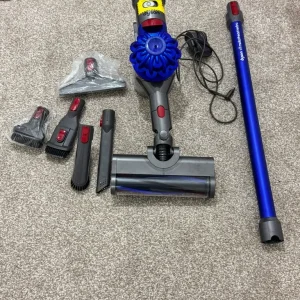 Dyson Cordless V7 - Image 6