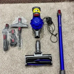 Dyson Cordless V7
