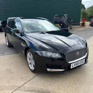 2018 Jaguar XF Portfolio Sportbrake Auto Euro 6 5dr Estate - Image 5