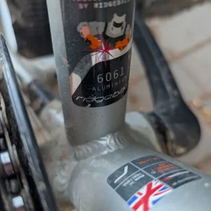 Ridgeback girls bike 16" silver with Shimano gears - Image 3