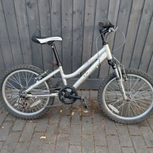 Ridgeback girls bike 16" silver with Shimano gears