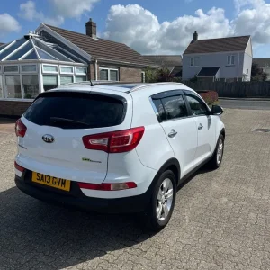 2013 Kia Sportage Estate – Manual, 1685cc, 5 doors - Image 6