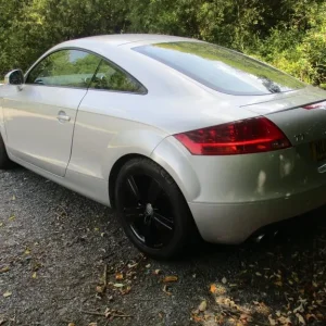 Audi TT 2.0 FSI Coupe - Image 5
