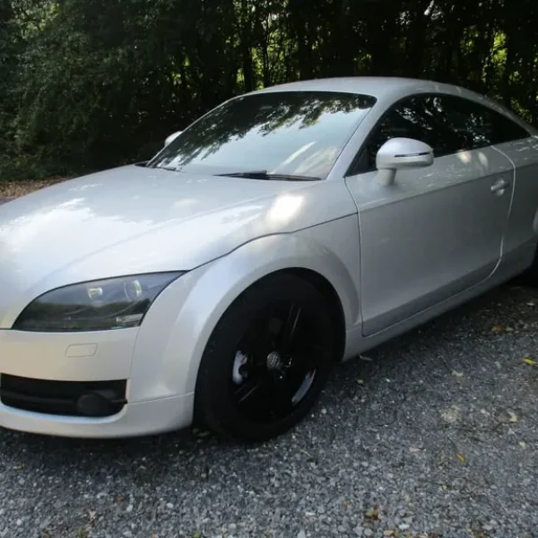 Audi TT 2.0 FSI Coupe