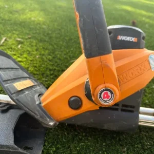 iWorx corded hedge trimmer - Image 3