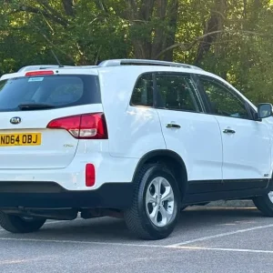 2014 Kia Sorento 2.2 CRDi KX-1 AWD Estate Diesel Manual - Image 5