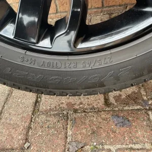 Range Rover alloy wheels - Image 4