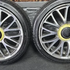 Fiat 500 17-inch alloy wheels with 4 tyres - Image 2