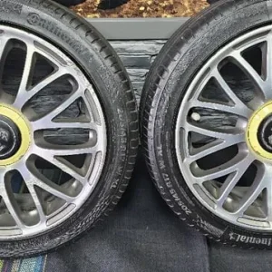 Fiat 500 17-inch alloy wheels with 4 tyres - Image 3