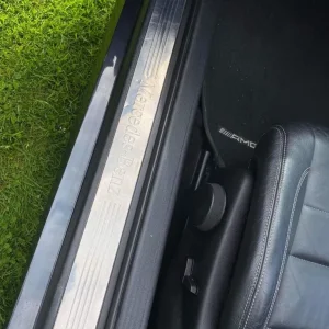 Mercedes-Benz E-Class Convertible 2012 - Image 8