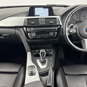 2018 BMW 3 Series 320d M Sport 4-door Diesel Automatic - Image 4