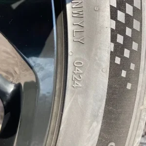 Jaguar F-Pace 20" Alloy Rims with Matching Tyres - Image 6