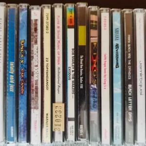 BOX OF 82 CD'S – INDIE, ROCK, RAGGAE - Image 5