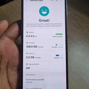 Samsung Galaxy Flip 4 128GB Unlocked 5G - Image 2