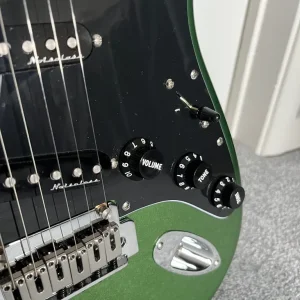 Fender Player II modified strat - Image 4