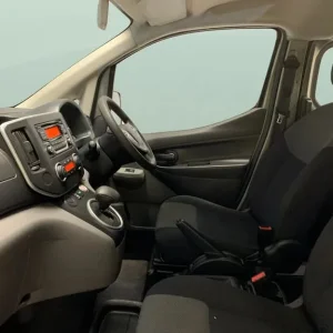 2021 Nissan e-NV200 40kWh Visia Combi Van Double Cab - Image 6