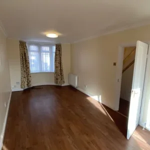 3 Bed Mid-Terrace House in Holbrooks - Image 2