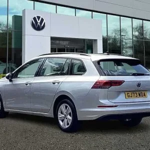 2023 Volkswagen Golf Estate 1.5 eTSI Life 5-door DSG - Image 3