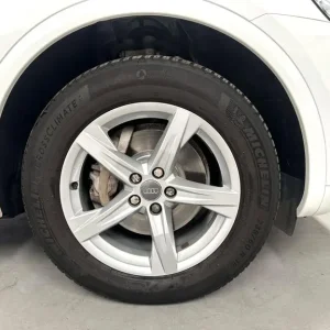 2018 AUDI Q5 2.0 TDI 40 Sport QUATTRO - Image 3