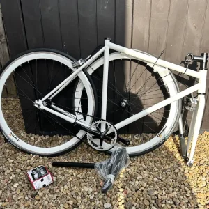 Mango Bikes Original Single Speed – Premium Spec with Miche X-Press