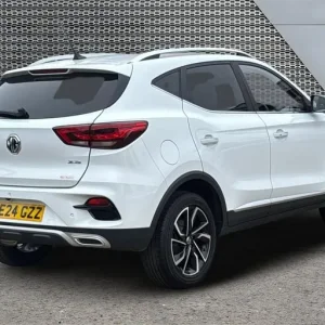 2024 MG ZS 1.0T GDi Exclusive 5-door hatchback - Image 3