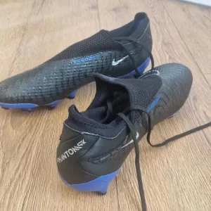 Nike Phantom GX Academy Boots