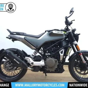 Husqvarna Svartpilen 401 2020 with WP Apex Forks and Bar End Mirrors