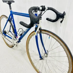 Paul Milnes Made in England Road Bike with Campagnolo Groupset - Image 4