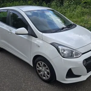 Hyundai I10 2018 1.0L Manual 5-door white hatchback