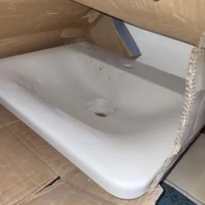Ideal Standard white Wash Basin with waste cover