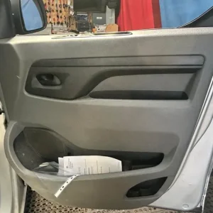 2018 Citroen Dispatch 1.6 HDi S/S Panel Van - Image 3