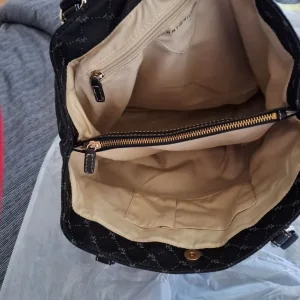 Large Tommy Hilfiger Bag - Image 4