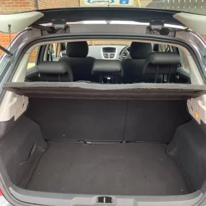 Peugeot 207 Hatchback 2009 Manual 1.36L 5-door - Image 4