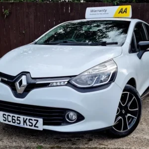 2015 Renault Clio 1.2 16V Dynamique Nav Euro 6 5dr Hatchback Petrol Manual - Image 3