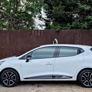 2015 Renault Clio 1.2 16V Dynamique Nav Euro 6 5dr Hatchback Petrol Manual - Image 5