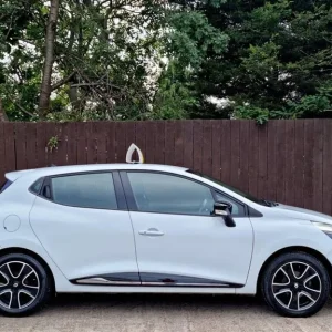 2015 Renault Clio 1.2 16V Dynamique Nav Euro 6 5dr Hatchback Petrol Manual - Image 7