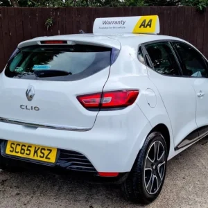 2015 Renault Clio 1.2 16V Dynamique Nav Euro 6 5dr Hatchback Petrol Manual - Image 8