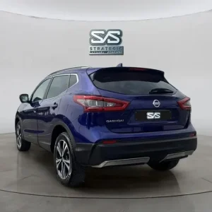 2017 Nissan Qashqai 1.6 dCi N-Connecta SUV - Image 8