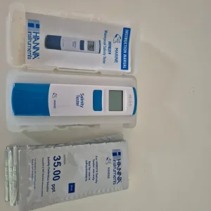 Aquarium Hanna Salinity Tester