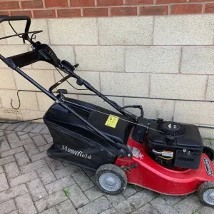 Mountfield self-propelled petrol lawnmower with electric key start - Image 2