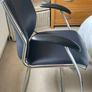 Pledge Key full back chrome frame cantilever chair - Image 2