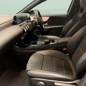 2021 Mercedes-Benz A-Class 1.3 A200 Exclusive Edition Hatchback - Image 4