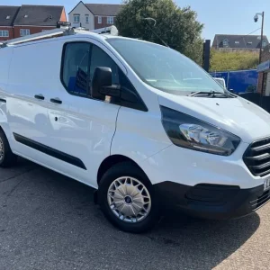 2018 Ford Transit Custom 2.0 TDCi Low Roof Panel Van - Image 2