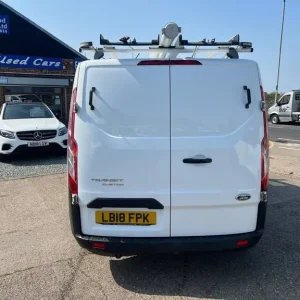 2018 Ford Transit Custom 2.0 TDCi Low Roof Panel Van - Image 5