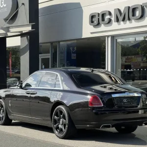 Rolls-Royce Ghost 6.6 V12 Auto – Black Kirsch Metallic, 3 Owners - Image 6